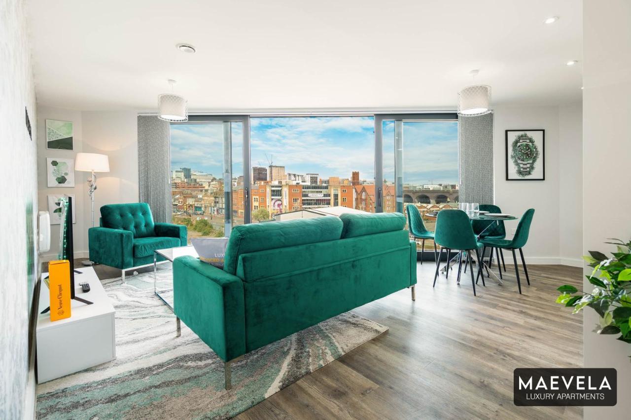Maevela Apartments - Luxury Top Floor Penthouse - With Parking - 2 Bedroom New Build Apartment ✪ City Centre, Digbeth ✓ With Huge Patio Sliding Doors - City View - Rooftop Terrace - Ps4 & Smart Tv'S Birmingham Exterior photo