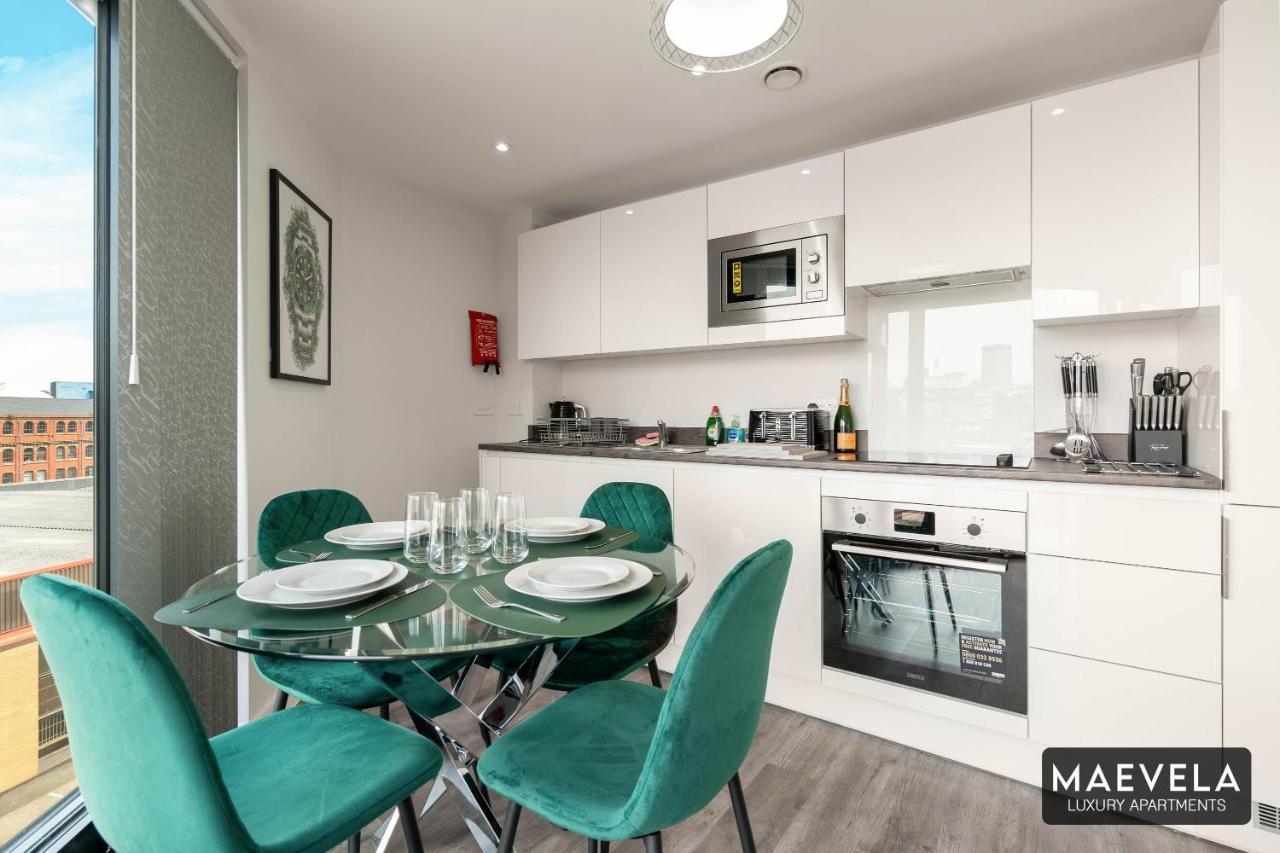 Maevela Apartments - Luxury Top Floor Penthouse - With Parking - 2 Bedroom New Build Apartment ✪ City Centre, Digbeth ✓ With Huge Patio Sliding Doors - City View - Rooftop Terrace - Ps4 & Smart Tv'S Birmingham Exterior photo