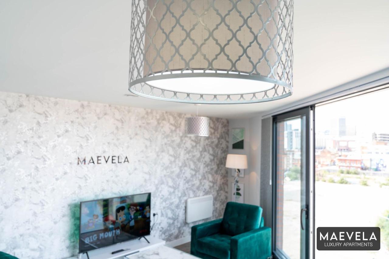 Maevela Apartments - Luxury Top Floor Penthouse - With Parking - 2 Bedroom New Build Apartment ✪ City Centre, Digbeth ✓ With Huge Patio Sliding Doors - City View - Rooftop Terrace - Ps4 & Smart Tv'S Birmingham Exterior photo